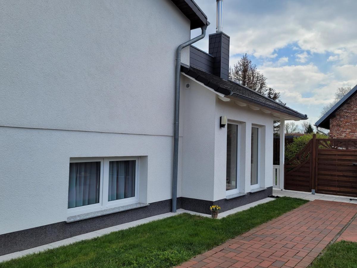 Fewo Zwei Plus Apartment Зиновиц Екстериор снимка